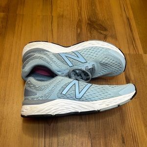 Blue New Balance 680 V6 Women's Sneakers Size 8
